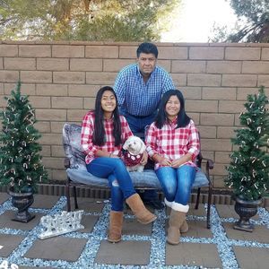 Meet your Posher, Max